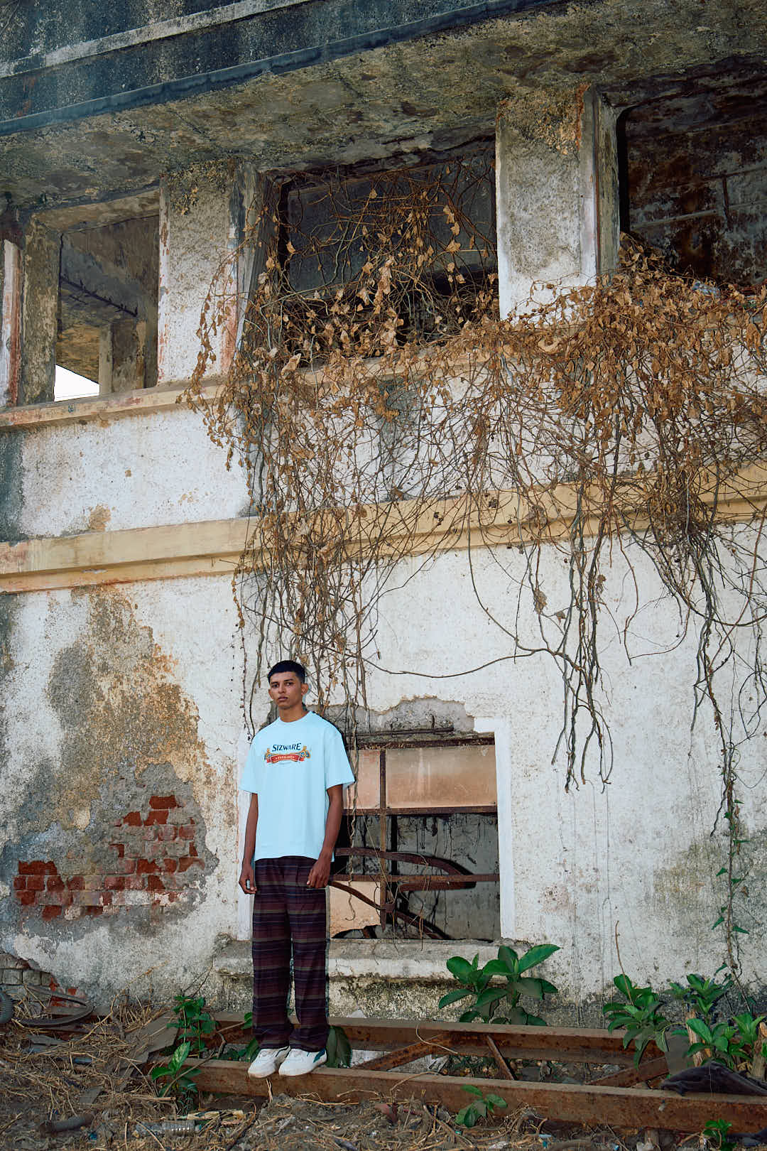 LEGACY TEE